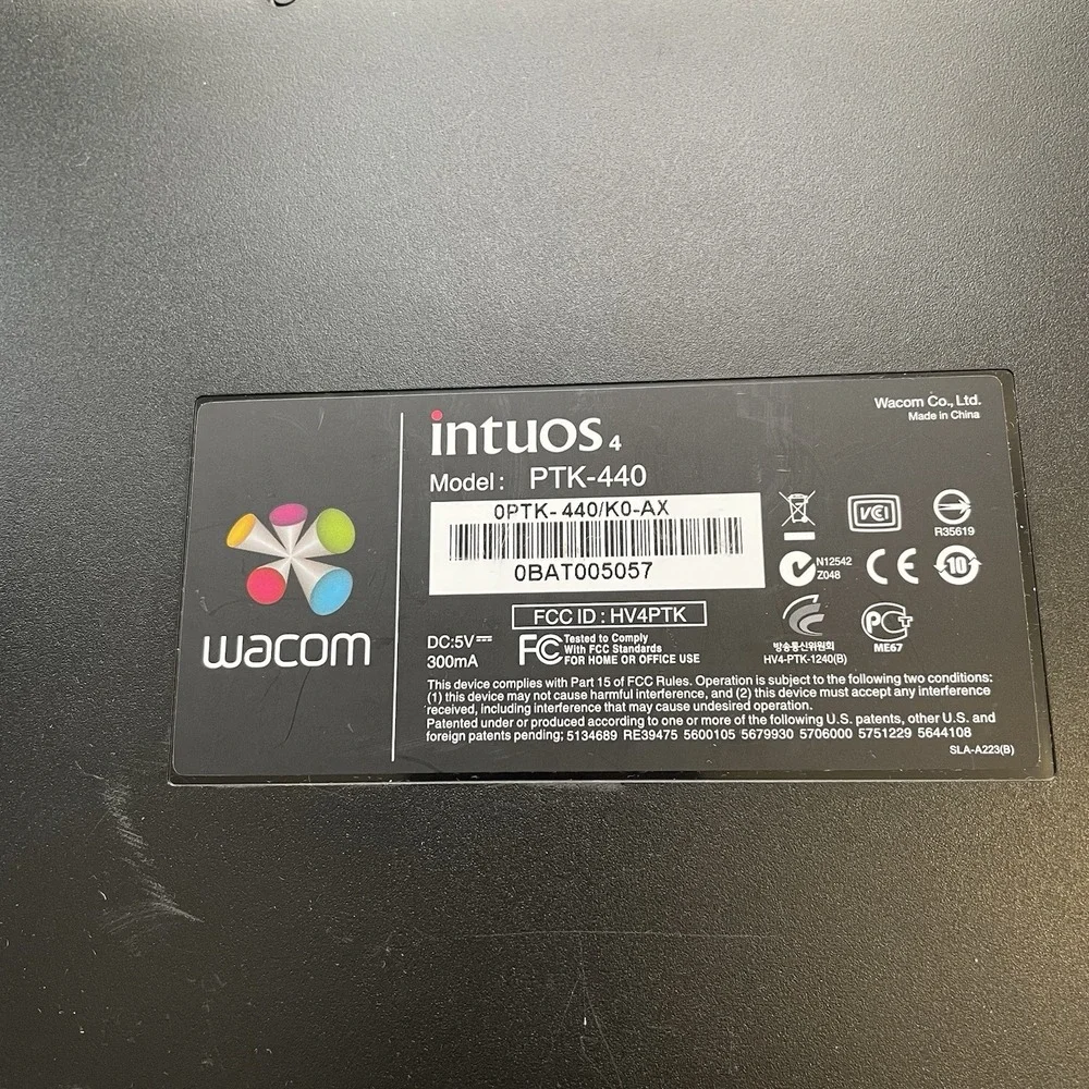✅Wacom Intuos4 PTK-440 Medium (12